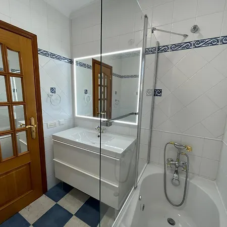 Tucano's Nest קסקאיס